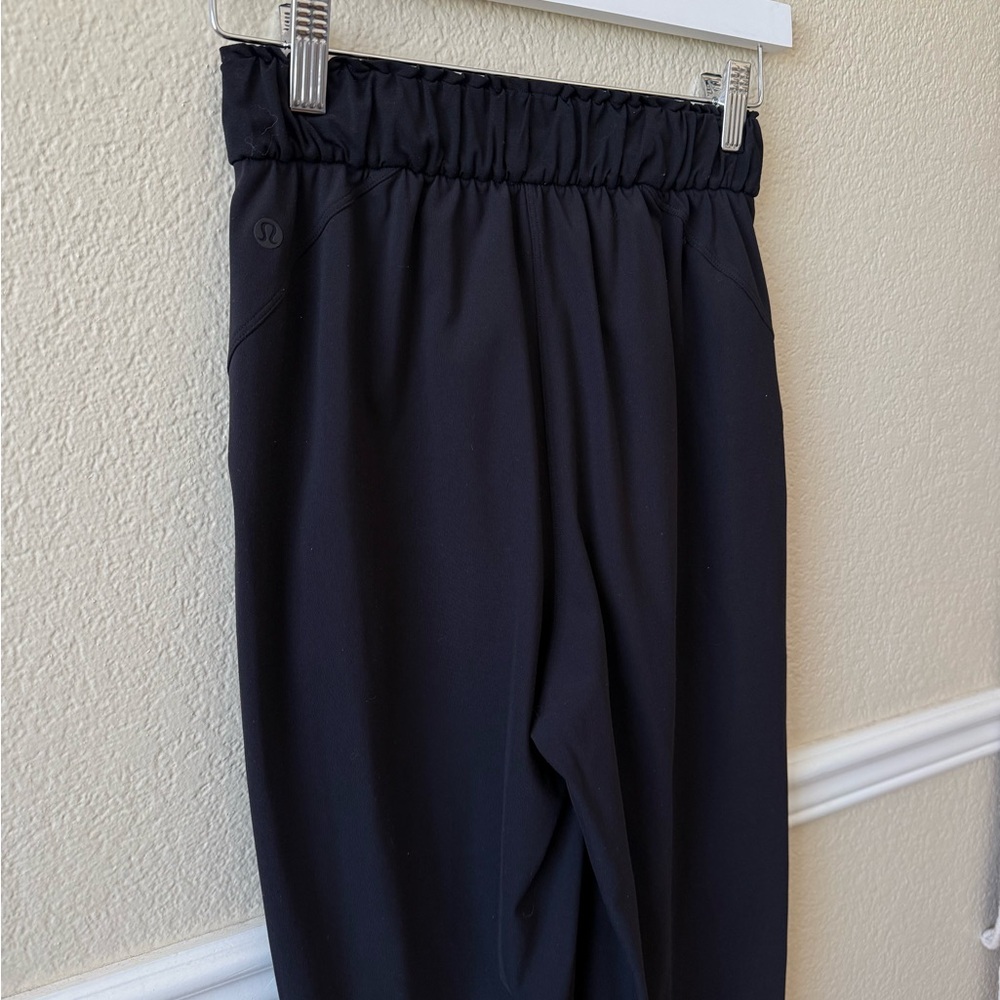 Lululemon Keep Moving Pant Black Size 2 - Picture 4 of 13